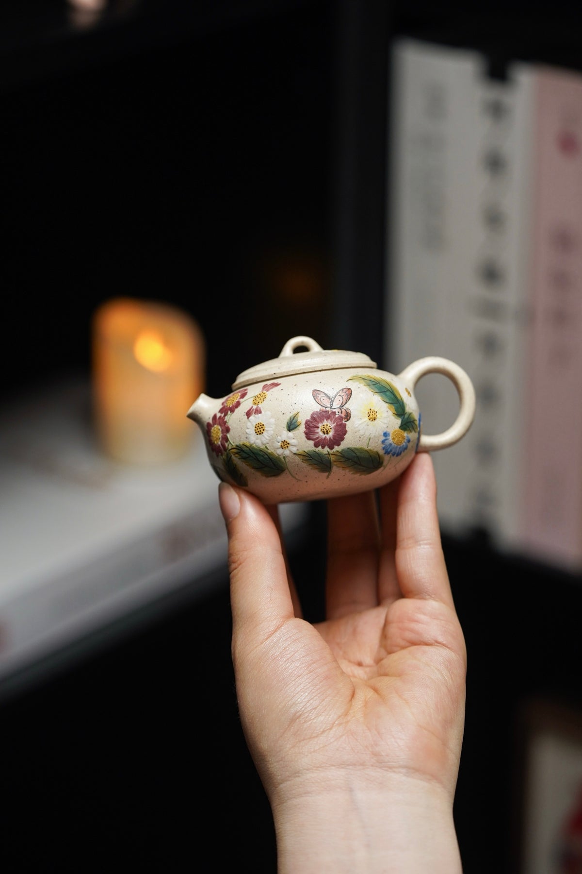 Xiao Fu Dai Painted Duan Ni Teapot – 100ml - view 2