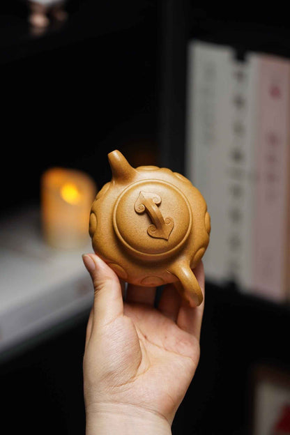 Fang Gu Ru Yi Golden Duan Ni Teapot – 150ml