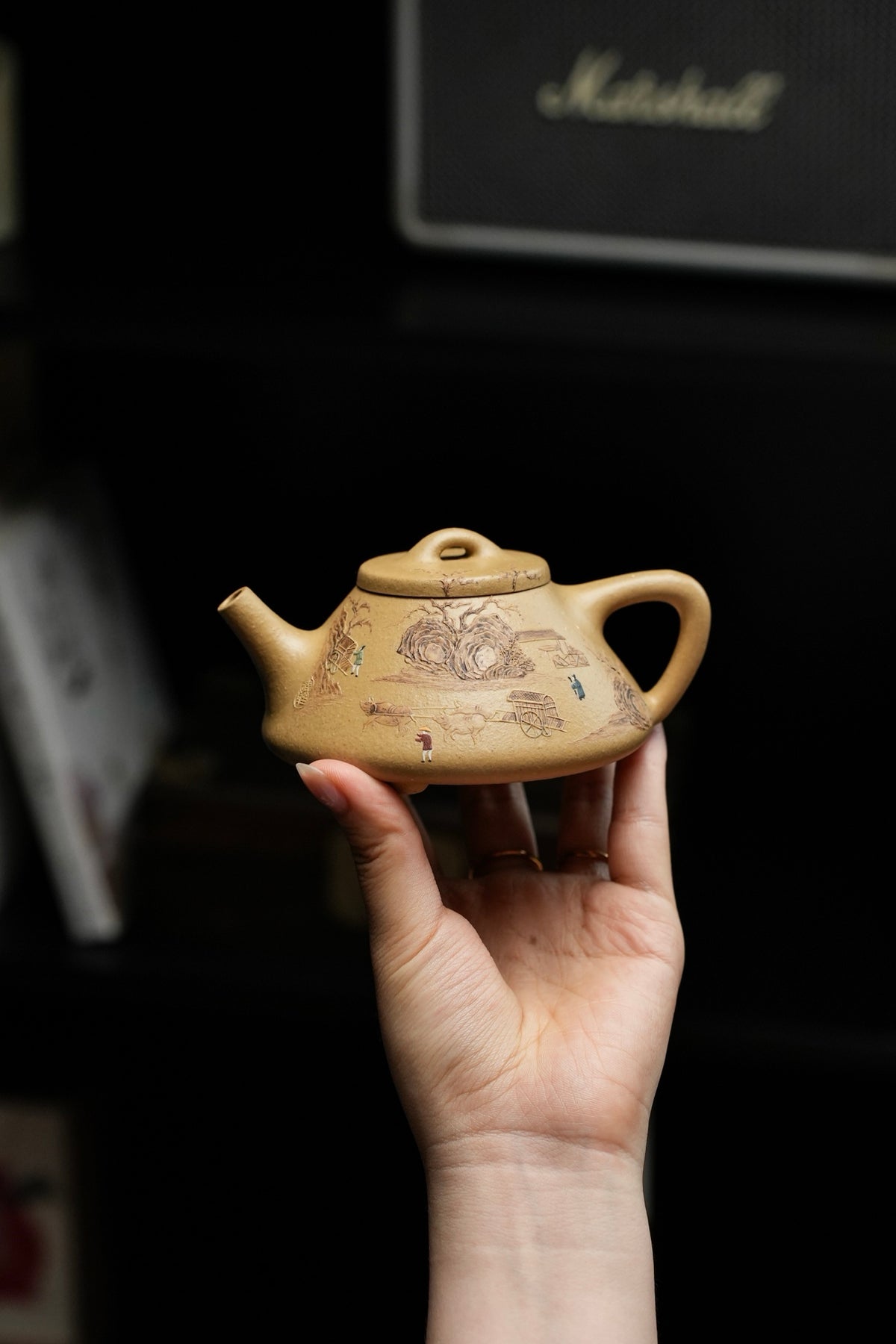 Zi Ye Piao Landscape Benshan Lv Ni Teapot – 200ml - view 2