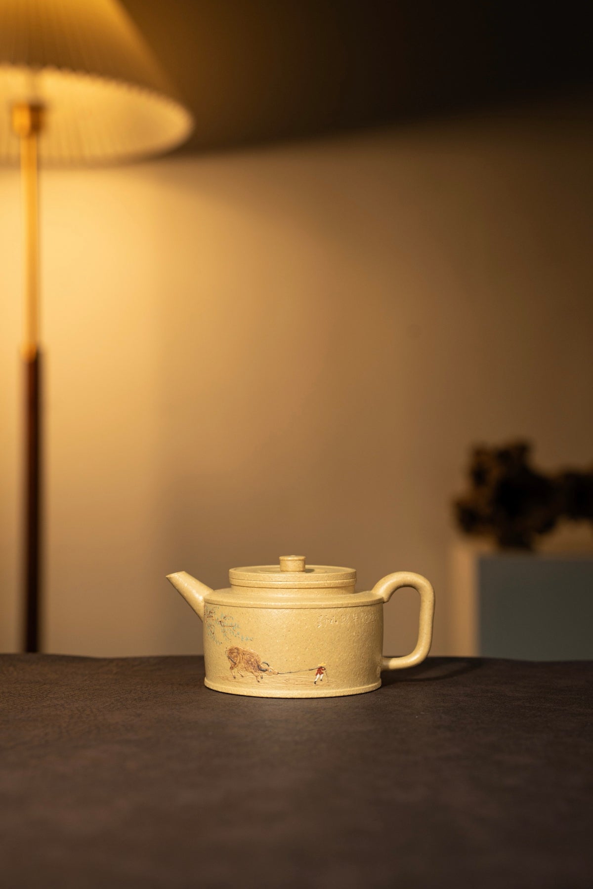 Zhe Jian Guan Lan Mu Qu Ben Shan Lu Ni Teapot – 130ml - view 1