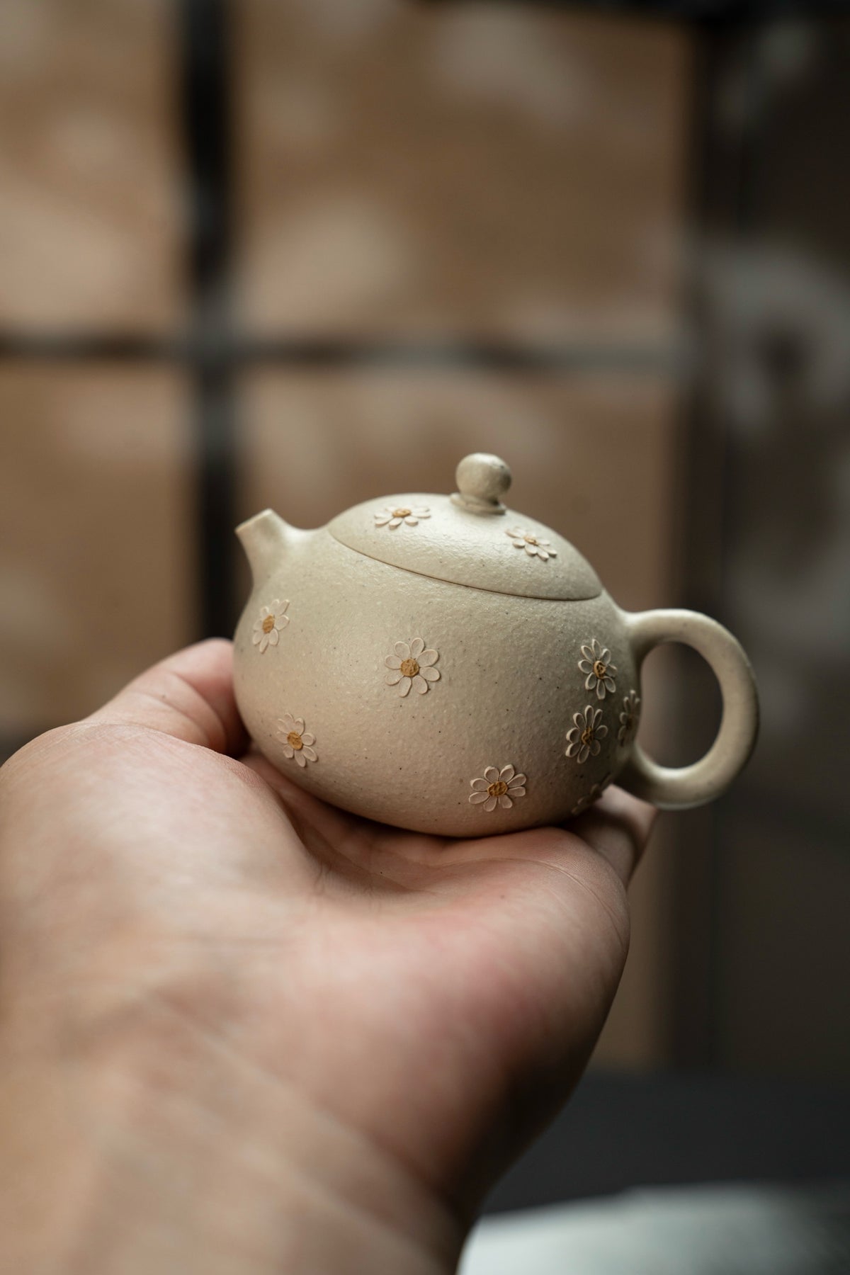 Daisy Xi Shi White Duan Ni Teapot – 100ml - view 6