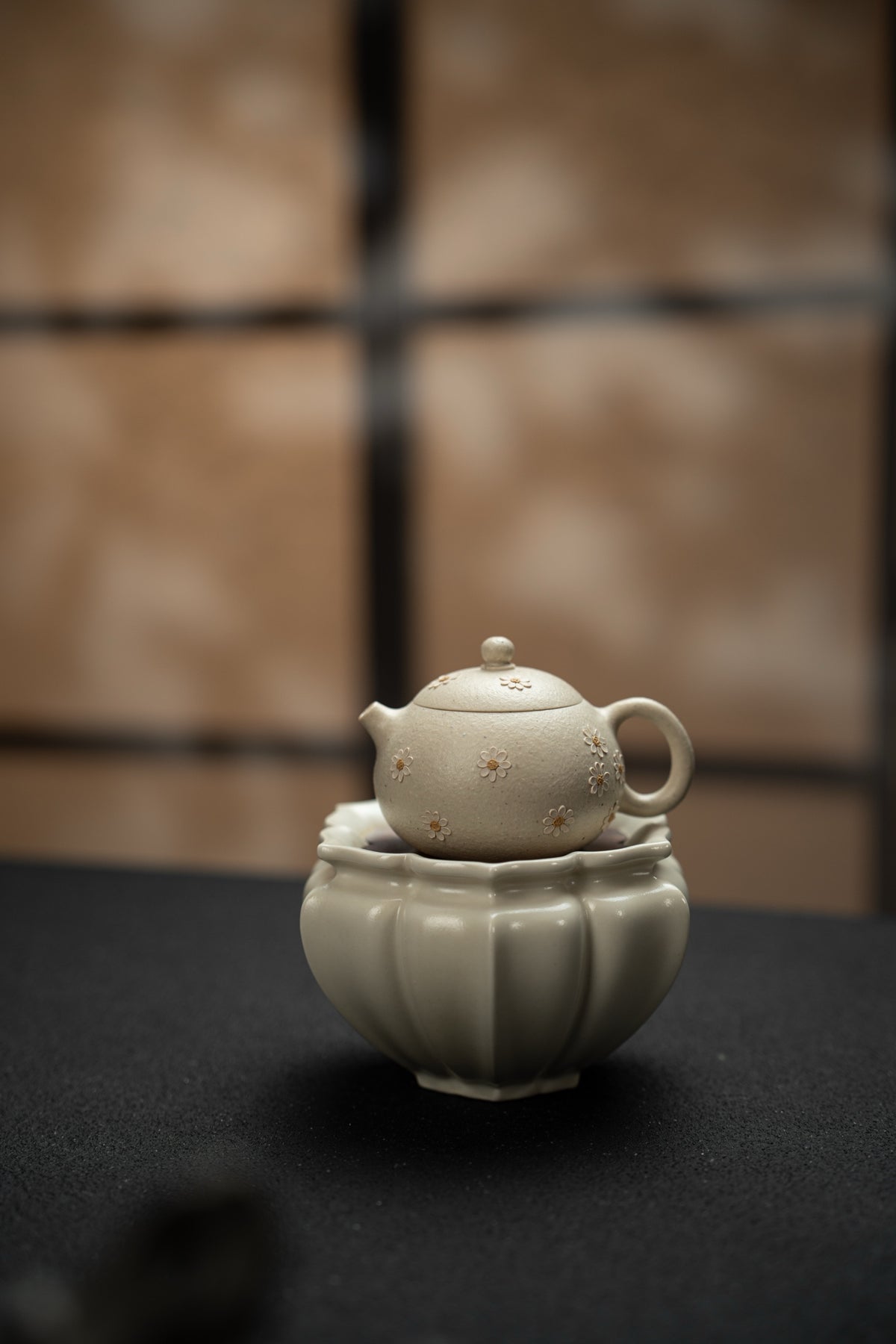 Daisy Xi Shi White Duan Ni Teapot – 100ml - view 5