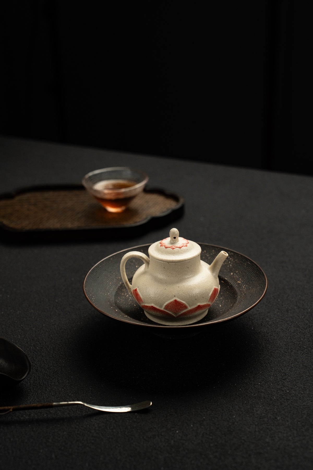 Fan Lian Gong Deng Lotus Duan Ni Teapot – 130ml - view 6