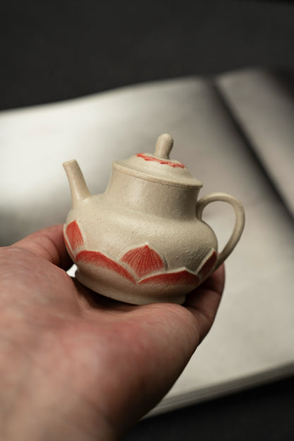Fan Lian Gong Deng Lotus Duan Ni Teapot – 130ml - view 5