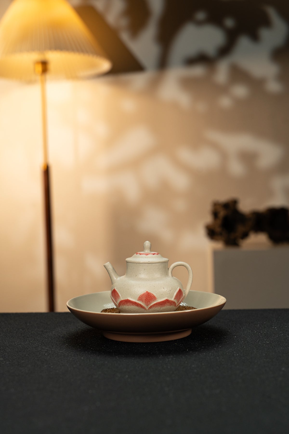Fan Lian Gong Deng Lotus Duan Ni Teapot – 130ml - view 1