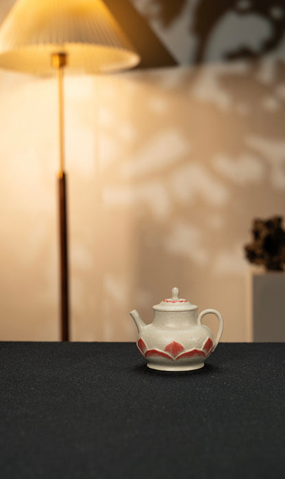 Fan Lian Gong Deng Lotus Duan Ni Teapot – 130ml - view 8