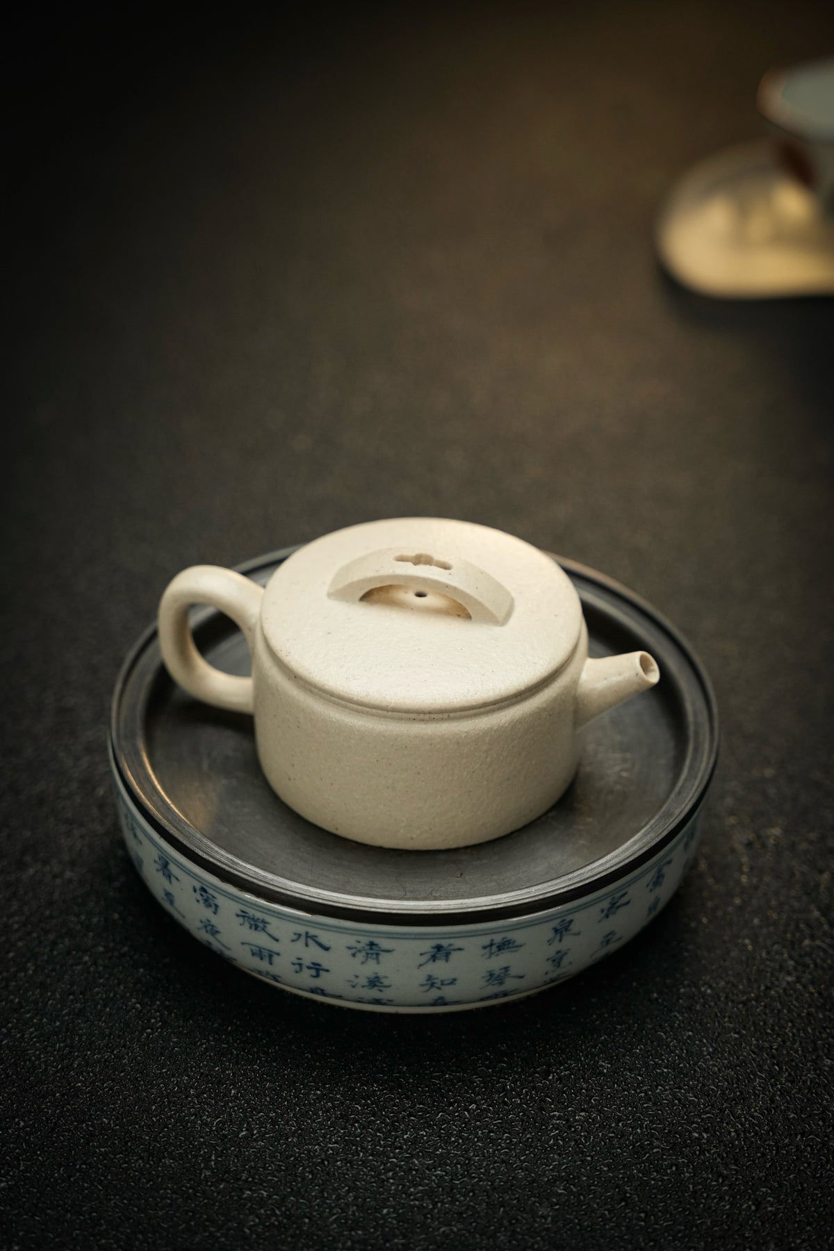 Xiao Han Wa White Duan Ni Teapot – 90ml - view 3