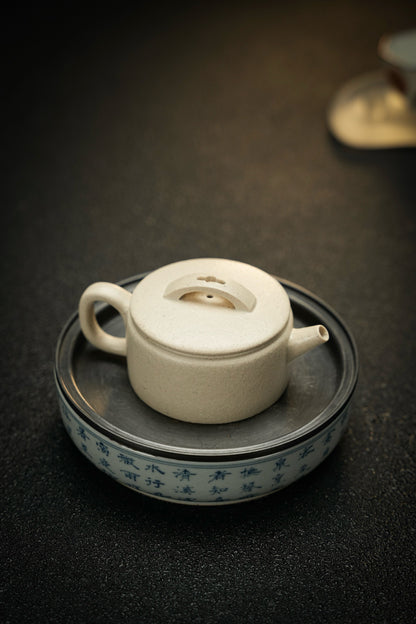 Xiao Han Wa White Duan Ni Teapot – 90ml - view 3