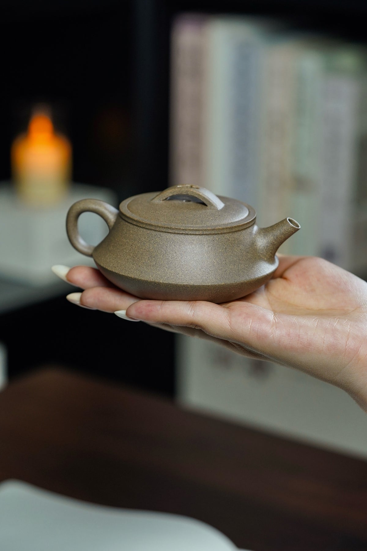 Yun Zhu Han Wa Qing Duan Ni Teapot – 150ml - view 5