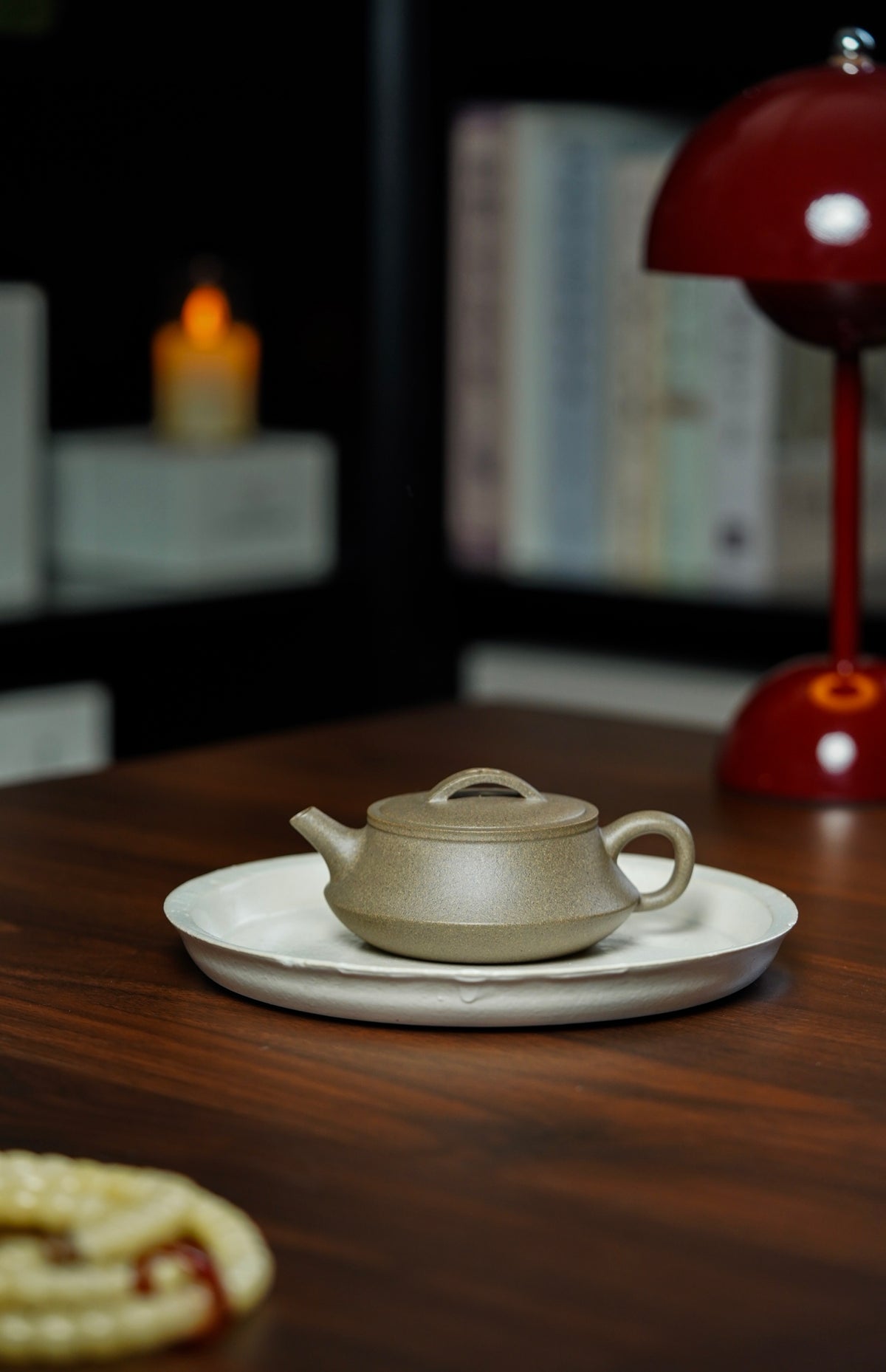Yun Zhu Han Wa Qing Duan Ni Teapot – 150ml - view 1