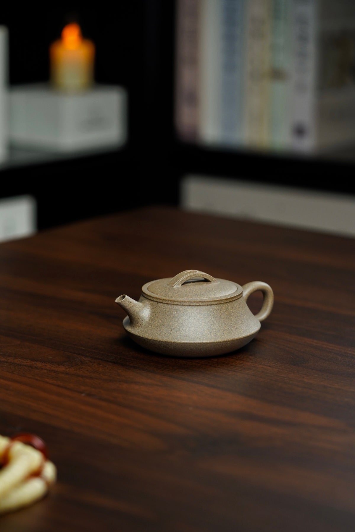Yun Zhu Han Wa Qing Duan Ni Teapot – 150ml - view 7