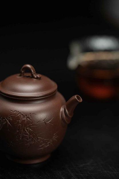 Xiu Zhu Yixing Teapot with Bamboo Decoration, 160ml