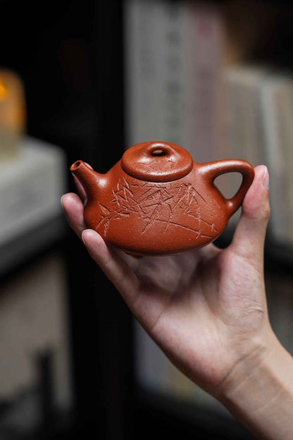 Zi Ye Shi Piao Yixing Teapot, Hong Jiang Po, 160ml