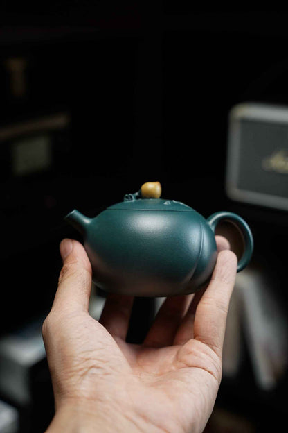 Shou Tao Peach Teapot, Mo Lv Ni, 180ml