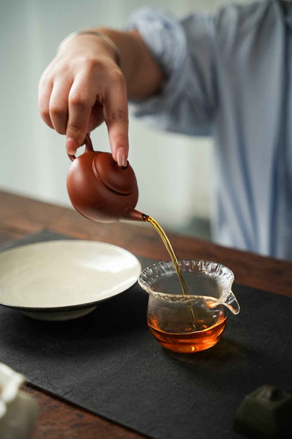 Mini Shui Ping Yixing Teapot, Xiao Hong Ni, 100ml