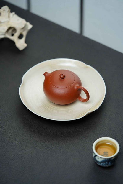 Flat Xi Shi Yixing Teapot, Xiao Hong Ni, 100ml