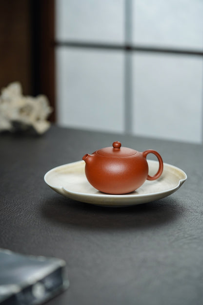 Flat Xi Shi Yixing Teapot, Xiao Hong Ni, 100ml - view 6