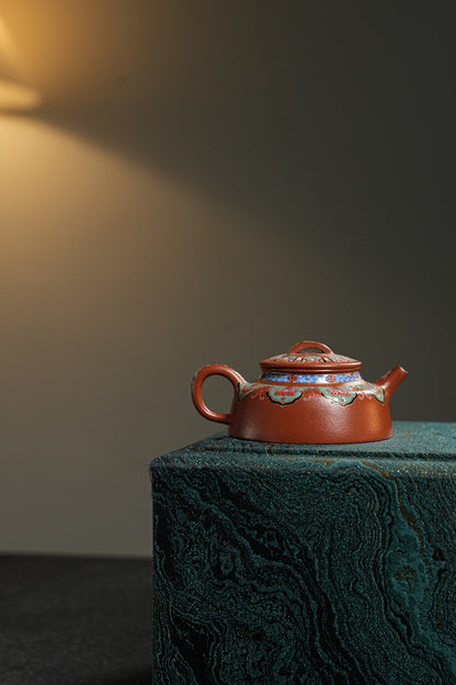 Kong Shan Chan Yun Enamel-Decorated Teapot, Zhu Ni, 130ml - view 9