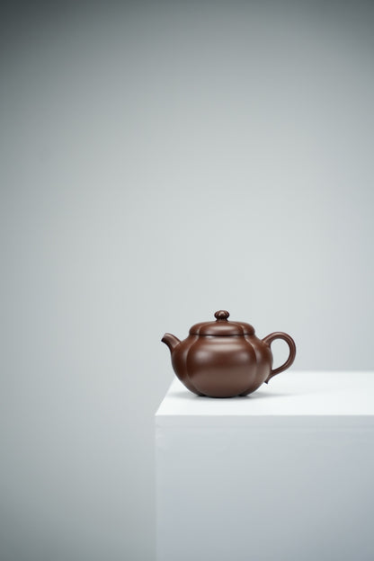 Ru Yi Bao Ling Teapot, 180ml - view 2