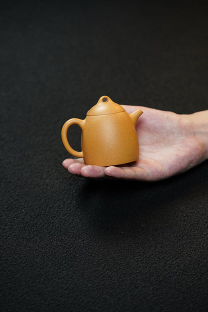 Mini Qin Quan Yixing Teapot, Huang Jin Duan, 108ml - view 6