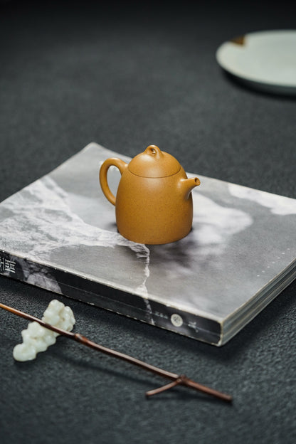 Mini Qin Quan Yixing Teapot, Huang Jin Duan, 108ml - view 8