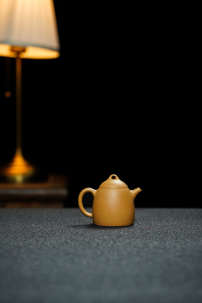 Mini Qin Quan Yixing Teapot, Huang Jin Duan, 108ml - view 9