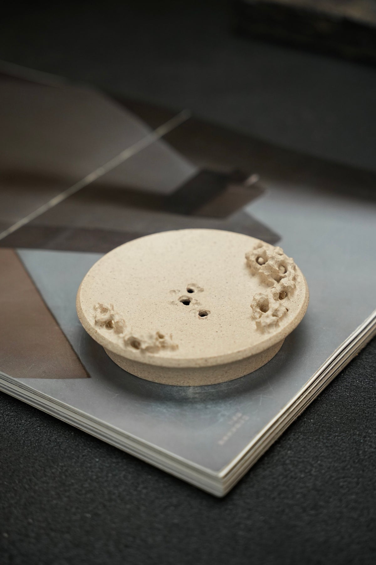 Xian Rui Taihu Rock Teapot Stand - view 6