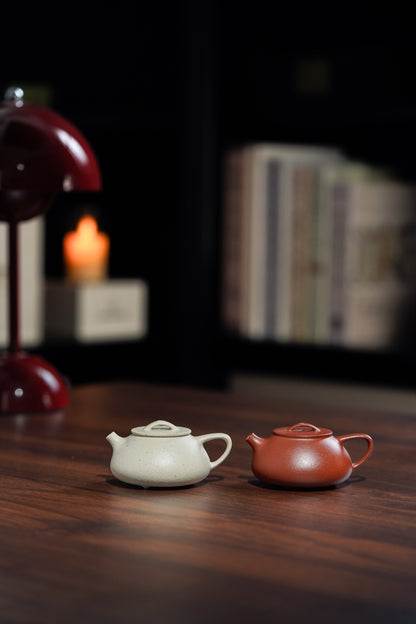 Xiao Ru Yi Piao Yixing Zisha Teapot, Bai Yu Duan Clay, 75ml - product photograph 8
