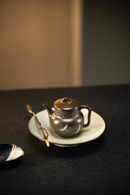 Zhi Hu Er Shi Wood-Fired Yixing Zisha Teapot, 130ml - product photograph 8